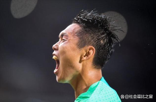 华体会登录-V5险胜IG，Crisp成为全场焦点小组赛2:1（上海）  第1张