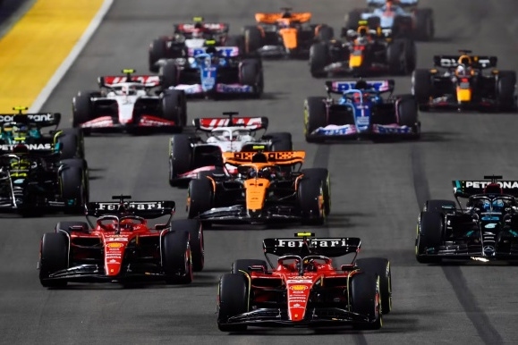 华体会hth-红牛车队逆转哈斯车队，阿隆索扛起全队  第1张